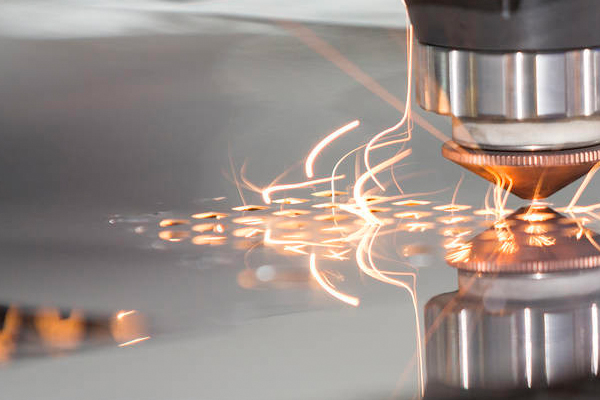 光纖連續(xù)激光焊接機(jī)在電熱水壺方面的運(yùn)用