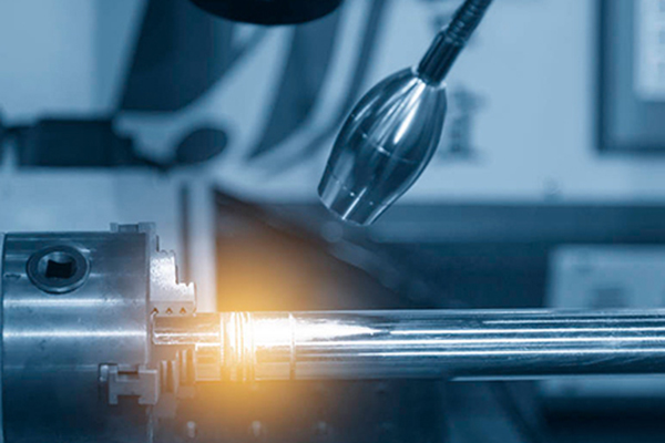 今天我們談?wù)劶す夂附訖C(jī)在激光焊接加工上面的發(fā)展方向